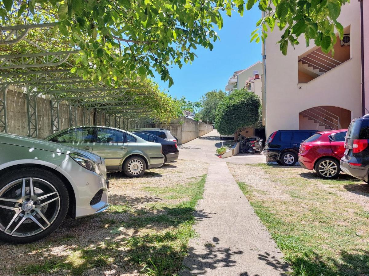 Sea & Sun Apartments Tučepi Eksteriør bilde