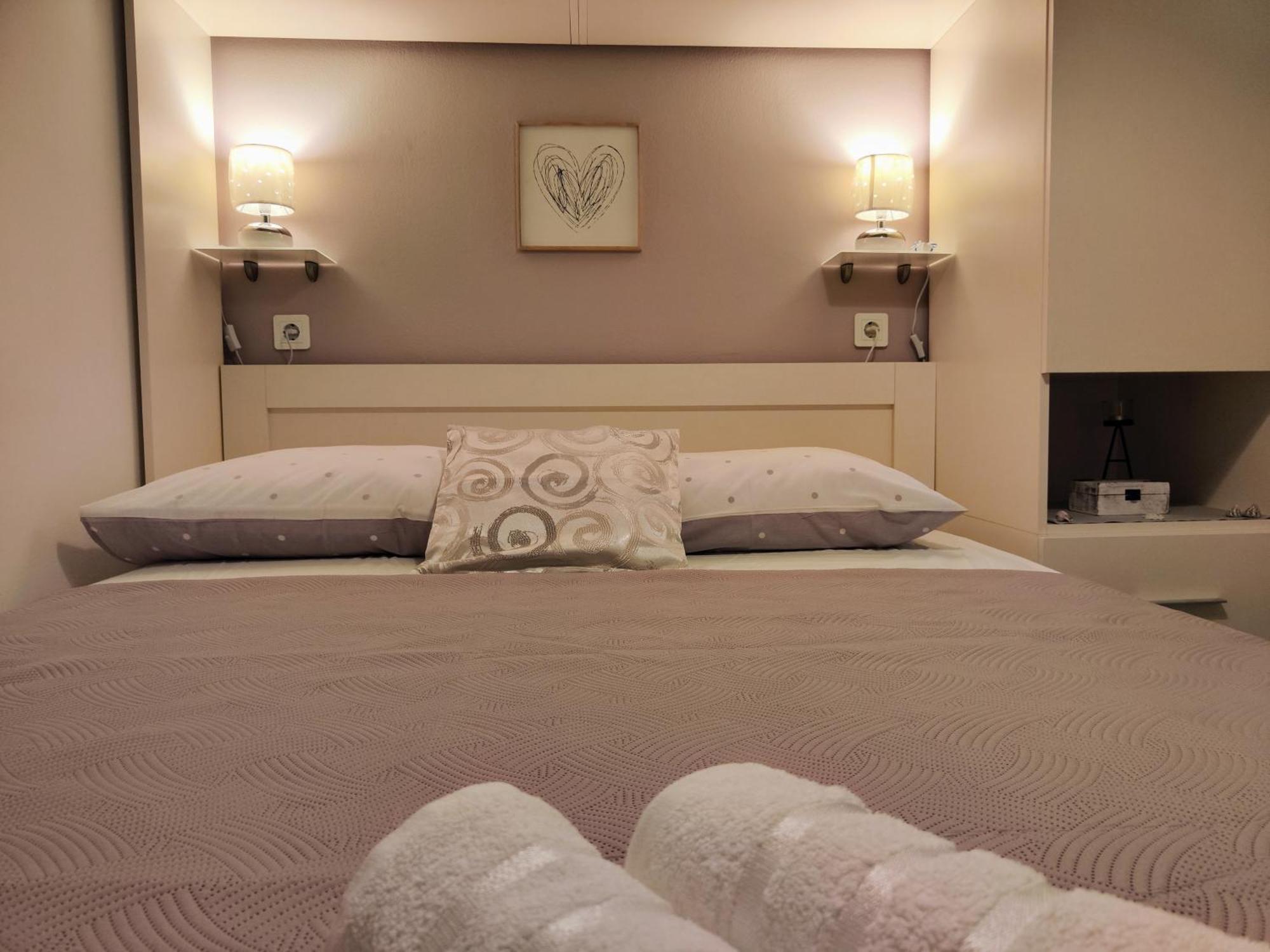 Sea & Sun Apartments Tučepi Rom bilde